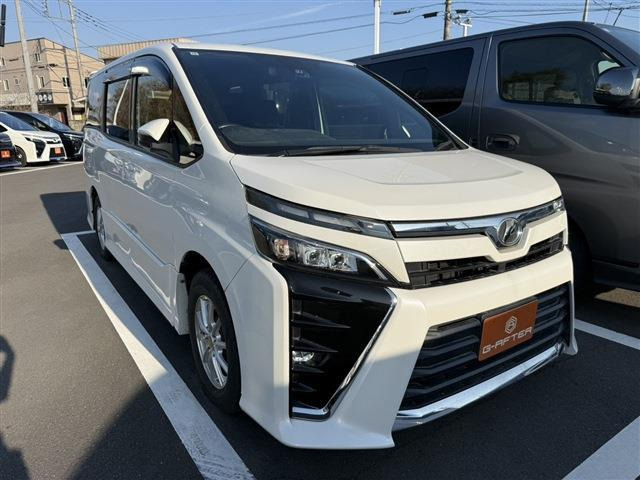 ヴォクシー2.0 ZS