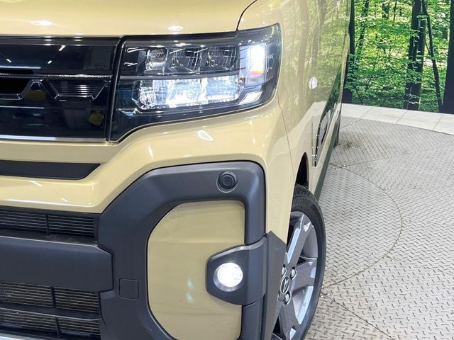 �yLED�w�b�h���C�g�z���V����ԑ��s�����ǍD�Ȏ��E���m�ۂ����S���ĉ^�]�ł��鍂�P�xLED�w�b�h���C�g�𑕔�!�_�����x�������A����d�͂��}�����Ă��܂��B