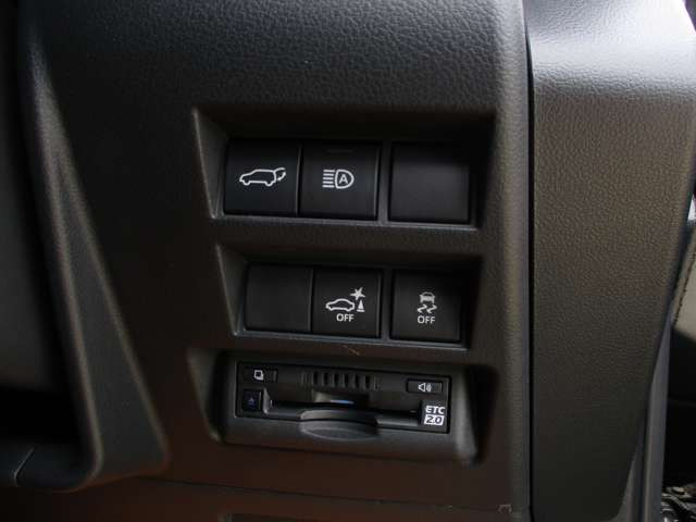 お電話はフリーダイヤルでどうぞ★0078-6002-334194★(携帯PHS可) ★場所は、国体道路沿い パークドーム(KKウイング)そば オレンジの旗が目印です★