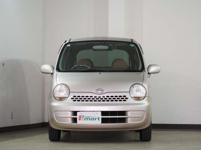 �y�}�[�g�͕��Ɍ������s�ɂ���y�����Ԑ��X�ł��B39.8���~�𒆐S�ɂ����߂₷�����i�ł��Ԃ����p�ӂ��Ă���܂��B