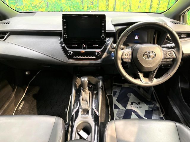 カローラツーリング1.8 ハイブリッド W×B