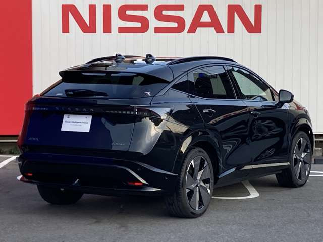 アリアB9 e-4ORCE プレミア 4WD