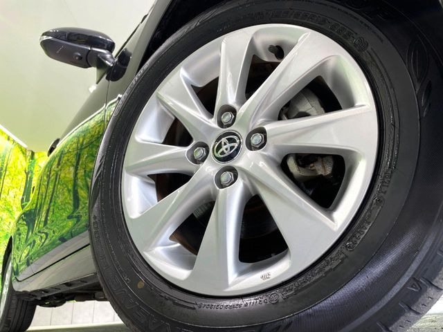 �y����15�C���`�A���~�z�C�[���z�O�ςɃ}�b�`���������A���~�z�C�[���𑕒����Ă���܂��B�e��ЊO�A���~�z�C�[����A�X�^�b�h���X�^�C�����戵�����Ă���܂��B���񂲑��k����������