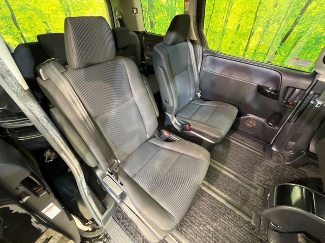 ���ڒ����̓E�H�[�N�X���[�ƂȂ��Ă���܂��B���ڂƎO��ڂ̈ړ�����~�肪�Ƃ��Ă��y�ɂȂ�̂ŁA���~��̍ۂ��X�g���X�������邱�Ƃ͂���܂����