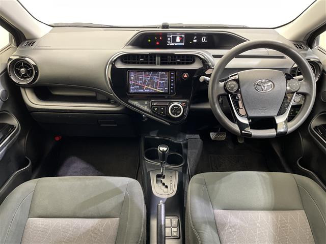 アクア1.5 S スタイルブラック