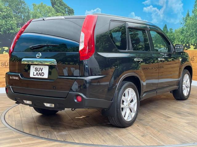 ☆全国のネクステージからお取り寄せが可能※!遠方の店舗に展示してあるクルマが気になる場合も、最寄りの店舗でご覧いただくことが可能です!是非私たちに要望をお聞かせください!※別途費用