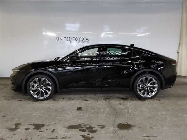 クラウンクロスオーバー2.5 G レザー パッケージ E-Four 4WD