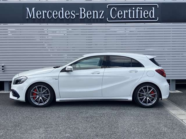 AクラスAMG A45 4マチック 4WD