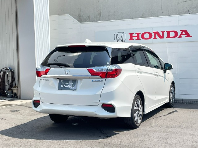 シャトル1.5 ハイブリッド X