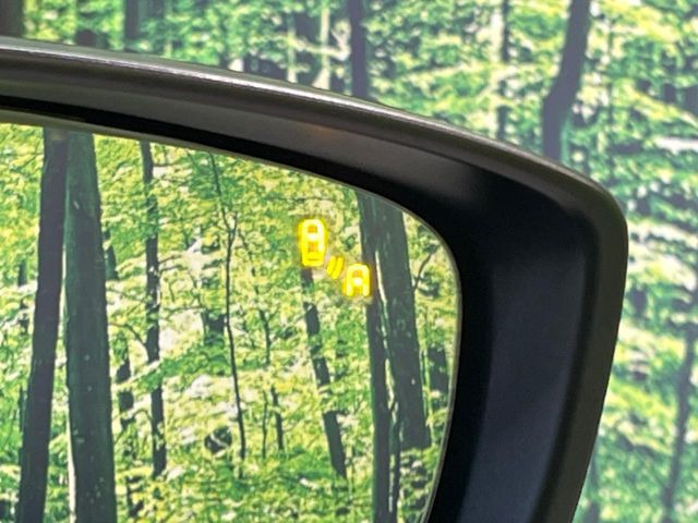 �y�u���C���h�X�|�b�g���j�^�����O�z���s���A�h�A�~���[�̎��p�ɂȂ�₷���ӏ��Ɍ㑱�Ԃ��ڋ߂���ƃT�C�h�~���[�t�߂Ɍx����\���A�h���C�o�[�ɒ��ӊ��N�����Ă���܂��B