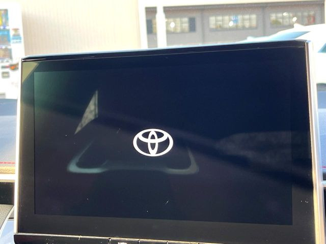 【10.5インチ ディスプレイオーディオ】大画面のディスプレイはAppleCarPlayやAndroidAutoが利用可能。大きな画面でスマホナビアプリ等が利用いただけます♪