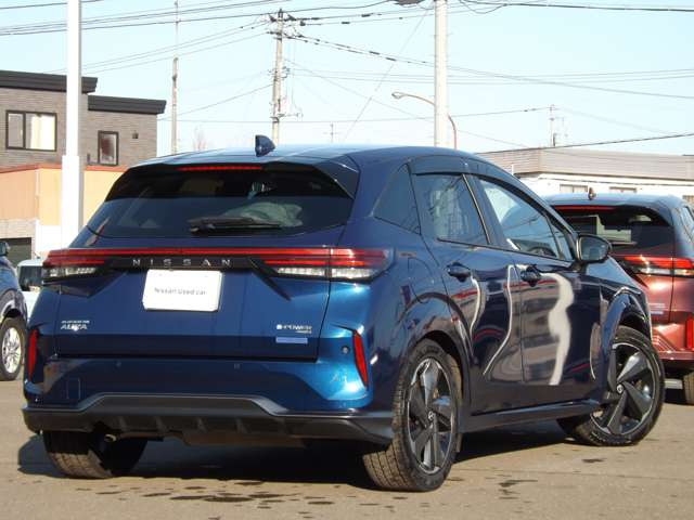 ノートオーラ1.2 G FOUR 4WD