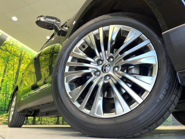 �y����19�C���`�A���~�z�C�[���z�O�ςɃ}�b�`���������A���~�z�C�[���𑕒����Ă���܂��B�e��ЊO�A���~�z�C�[����A�X�^�b�h���X�^�C�����戵�����Ă���܂��B���񂲑��k����������