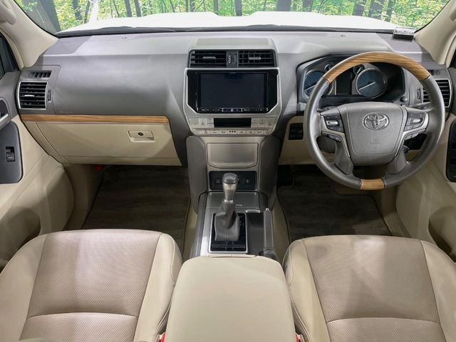 ランドクルーザープラド2.7 TX Lパッケージ マットブラック エディション 4WD