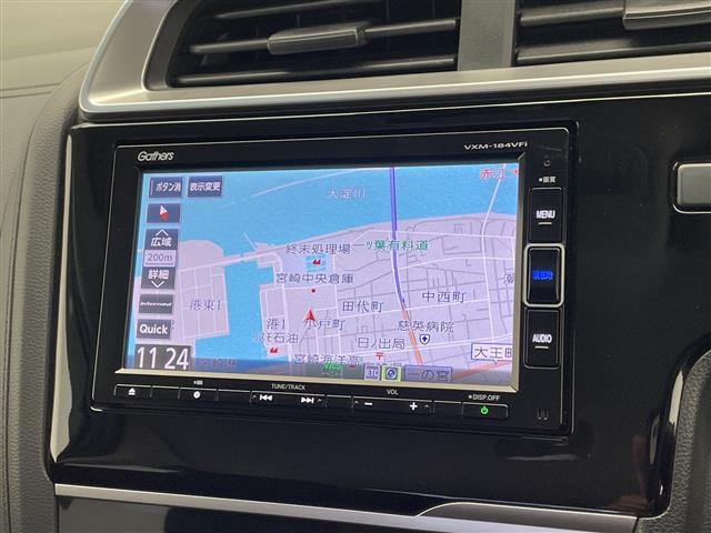 フィット1.5 ハイブリッド F