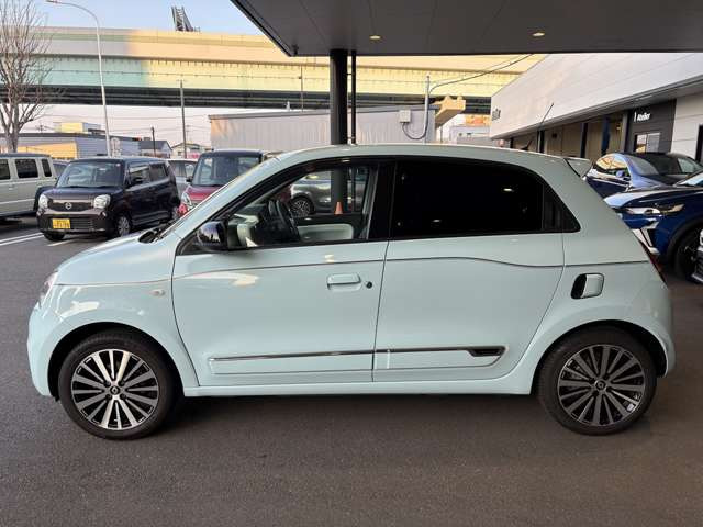 �����ʂ���̉摜�ł��B�����̃o�C�U�[���t���Ă��܂��B