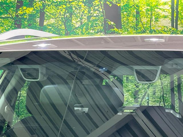 �y�A�C�T�C�g�z�O���̎ԗ��������m���A�Փ˂������Ȏ��͌x��Œ��ӂ𑣂��A�u���[�L�𓥂ޗ͂��T�|�[�g�B�u���[�L�𓥂߂Ȃ������ꍇ�͏Փ˔�Q�y���u���[�L���쓮�A�Փˉ�����T�|�[�g���܂��B