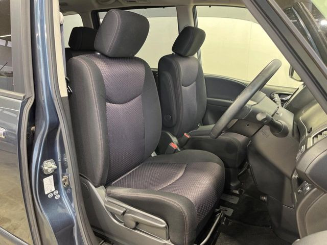 �^�]�Ȃ܂��ɂ͏\���ȃX�y�[�X������A�啿�ȕ��ł��������^�]���Ă�����������ł��B