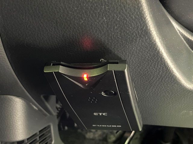 【ETC】高速道路の料金所をストレスなく通過!話題のスポットやサービスエリアに多い「スマートIC」利用時は必須のアイテムです。当店でセットアップを実施、ご納車当日からすぐにご利用いただけます!