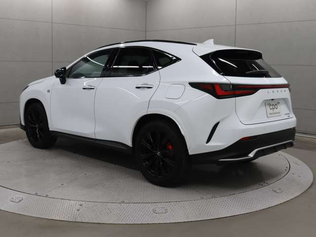NX350 Fスポーツ 4WD