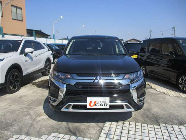 アウトランダーPHEV2.4 G 4WD