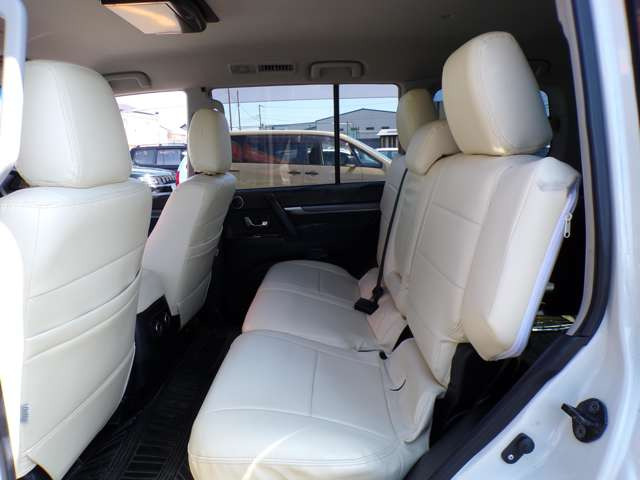 �����g�p�ԁE�f�B�[�[���E�y�g���b�N�E�L�����s���O�J�[�E�h���t�g�ԁE�����ԗ��E�ԃC�X�E�Ⓚ�ԁELPG�E�ړ��̔��ԁE�����W���E���ԁE�o�X�E�L�b�`���J�[�E���p�ԃn�C���[�t�E�d�C�����Ԃ̔̔������������܂�