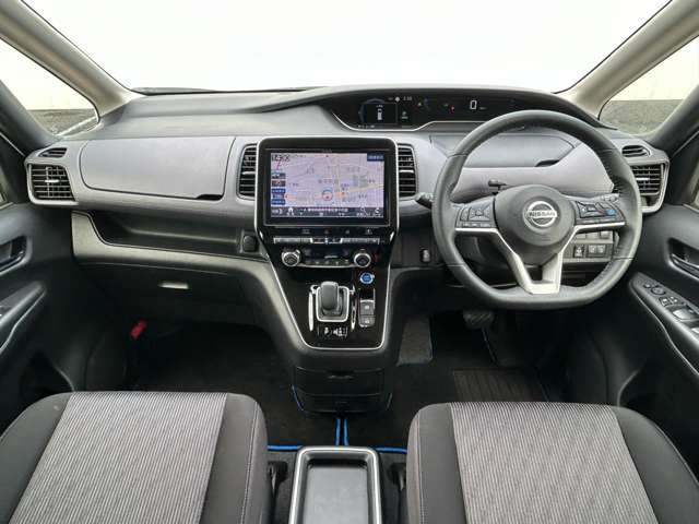 セレナ1.2 e-POWER ハイウェイスターV