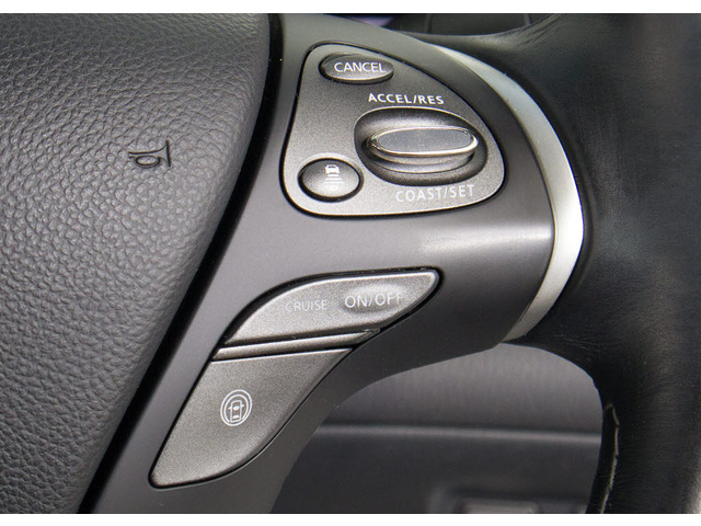 �C���e���W�F���g�N���[�Y�R���g���[���~���g���[�_�[�ƒP��J�����Ő�s�Ԃ�F�����A�ԑ��ɉ������Ԋԋ�����ۂ��Ȃ���Ǐ]���s���x�����܂��B