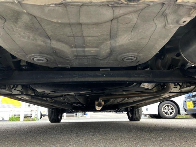 ����肪���ꂢ�Ȃ����ɁA�h�K���H�̎{�H���I�X�X���B�~��n��͂������A���ݕ��ɂ��Z���̕���A��Ń}�����E�E�B���^�[�X�|�[�c���������ɂ��D�]���������Ă���܂��B