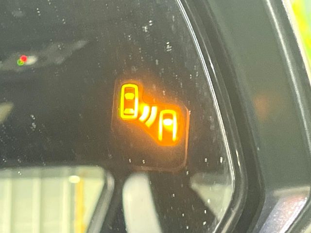 �y�u���C���h�X�|�b�g���j�^�[�z���s���A�h�A�~���[�̎��p�ɂȂ�₷���ӏ��Ɍ㑱�Ԃ��ڋ߂���ƃT�C�h�~���[�̃����Y�Ɍx����\��!�h���C�o�[�ɒ��ӊ��N�����Ă���܂��B