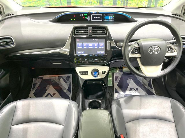 プリウス1.8 A ツーリングセレクション