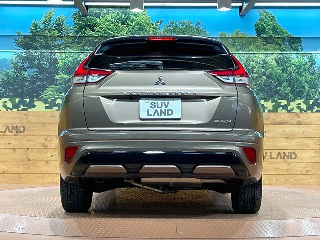 安心の最長10年・走行無制限保証(有償)をご用意。保証内容も充実はもちろん、無料点検&オイル交換や、年中無休の全国・24時間ロードサービスも付帯されておりますのでご安心下さい。