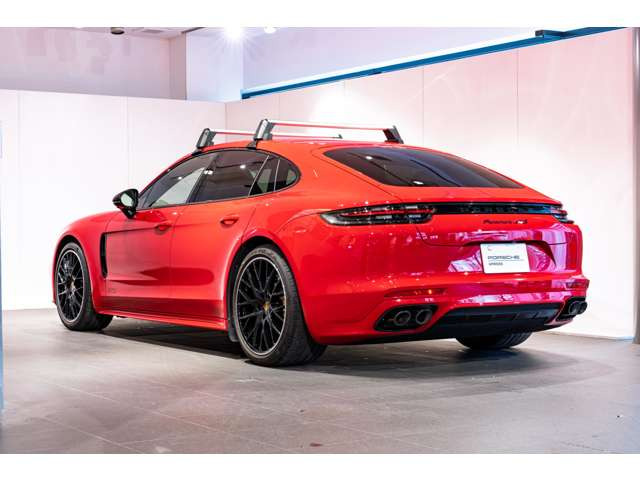 パナメーラGTS PDK 4WD