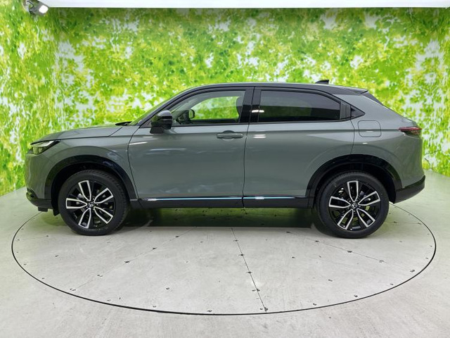 ヴェゼル1.5 e:HEV Z プレイパッケージ