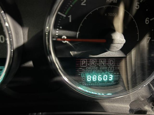 大好評のボディコーティング「ハイモースコート」もご納車までに施工可能。雨染みや線傷など中古車だからと諦めていませんか?ピカピカの状態でお乗り出しいただけます。