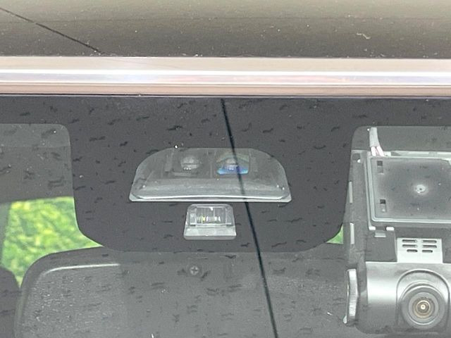 �y�V�e�B�u���[�L�A�N�e�B�u�V�X�e���z�ᑬ���s���ɑO���̎ԗ�����F�����A�Փ˂������Ȏ��͌x��ƃu���[�L�ŏՓˉ���Ɣ�Q�y�����A�V�X�g�B�����S�Ƀh���C�u�����y���݂��������܂��B