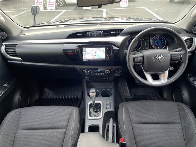 ハイラックス2.4 Z ディーゼル 4WD