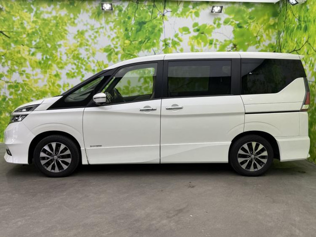 セレナ2.0 ハイウェイスター VセレクションII