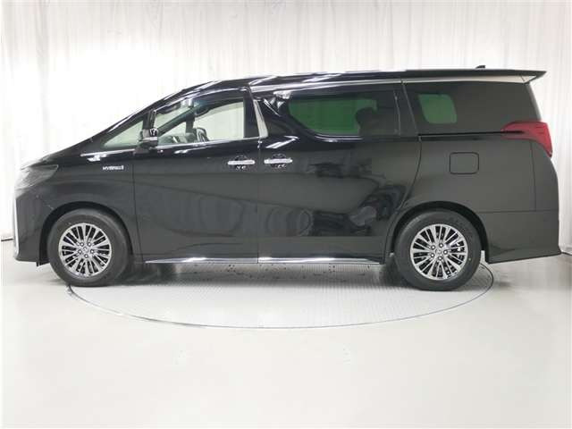 アルファードハイブリッド 2.5 エグゼクティブ ラウンジ S E-Four 4WD