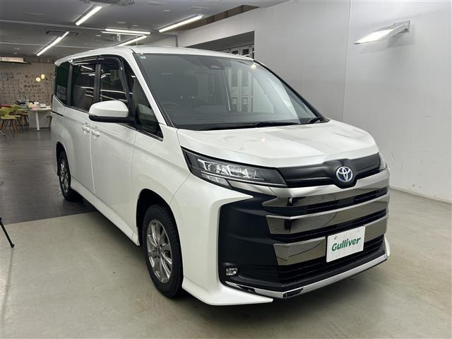 ノア1.8 ハイブリッド S-Z E-Four 4WD