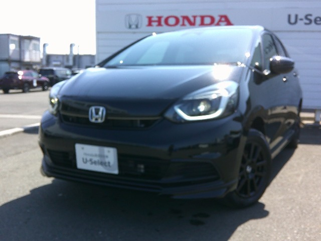 フィット1.5 e:HEV ホーム ブラックスタイル 4WD