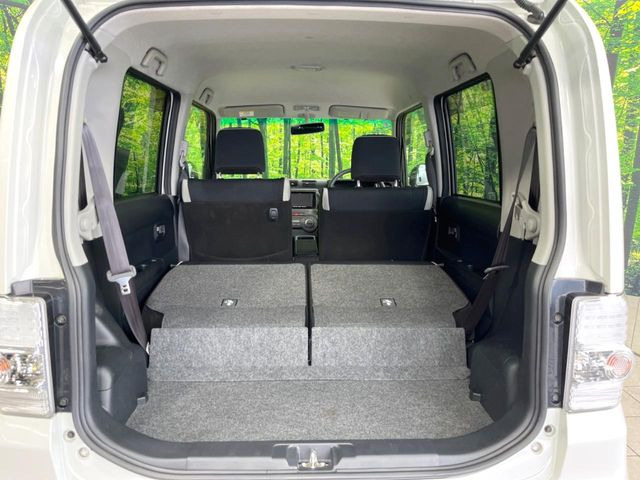 ���i�̂���������ʋ΁A���}���ɏ\���ȉ׎��X�y�[�X���m�ۂ��Ă���܂��B�Z�J���h�V�[�g��|���ƁA�傫�ȉו��̐ύڂ��\�ł���