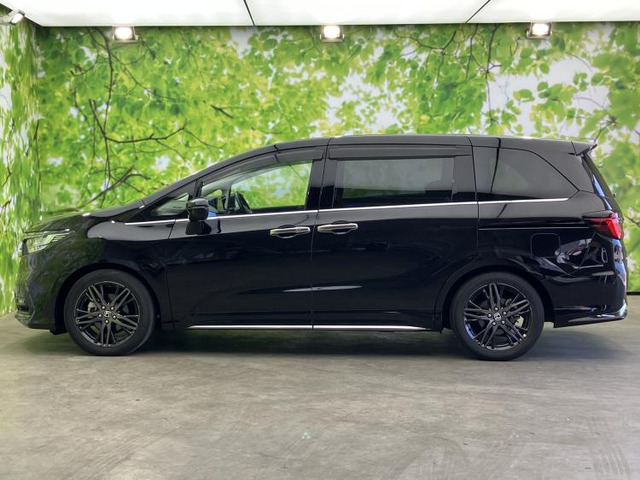 オデッセイ2.0 e:HEV アブソルート EX