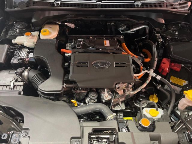 安心の最長10年・走行無制限保証(有償)をご用意。保証内容も充実はもちろん、無料点検&オイル交換や、年中無休の全国・24時間ロードサービスも付帯されておりますのでご安心下さい。