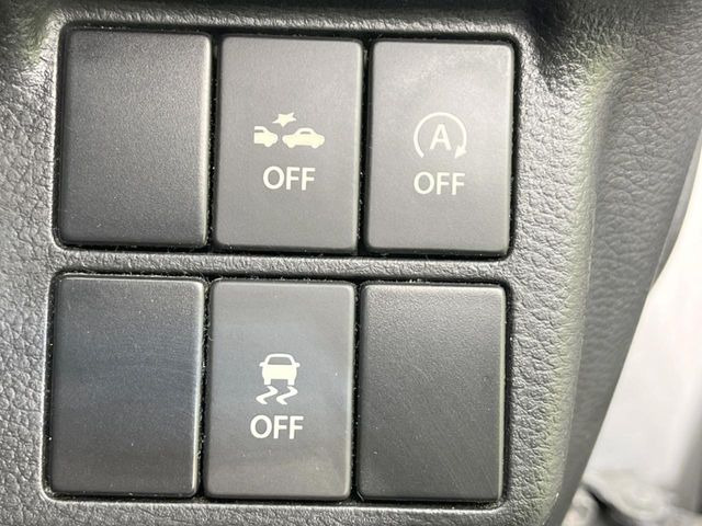 �y�A�C�h�����O�X�g�b�v�z�ԐM����a�؂Œ�Ԃ����ۂɃG���W�����~���A���ʂȔR���̏����}���܂��B�R��������ی�ɂȂ���@�\��G���W���̓u���[�L�𗣂��΍Ďn�����܂��B