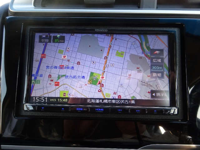 フィット1.3 13G F 4WD