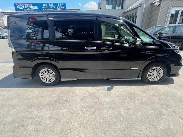 セレナ1.2 e-POWER AUTECH セーフティパッケージ