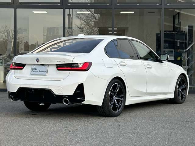 3シリーズセダン320i Mスポーツ