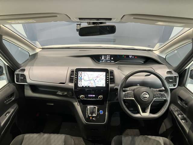 セレナ1.2 e-POWER ハイウェイスター