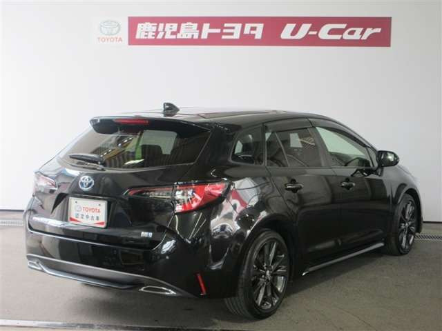 カローラツーリング1.8 ハイブリッド W×B